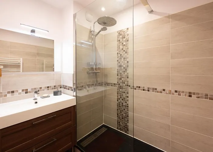 Apartment Le Wood And Stone